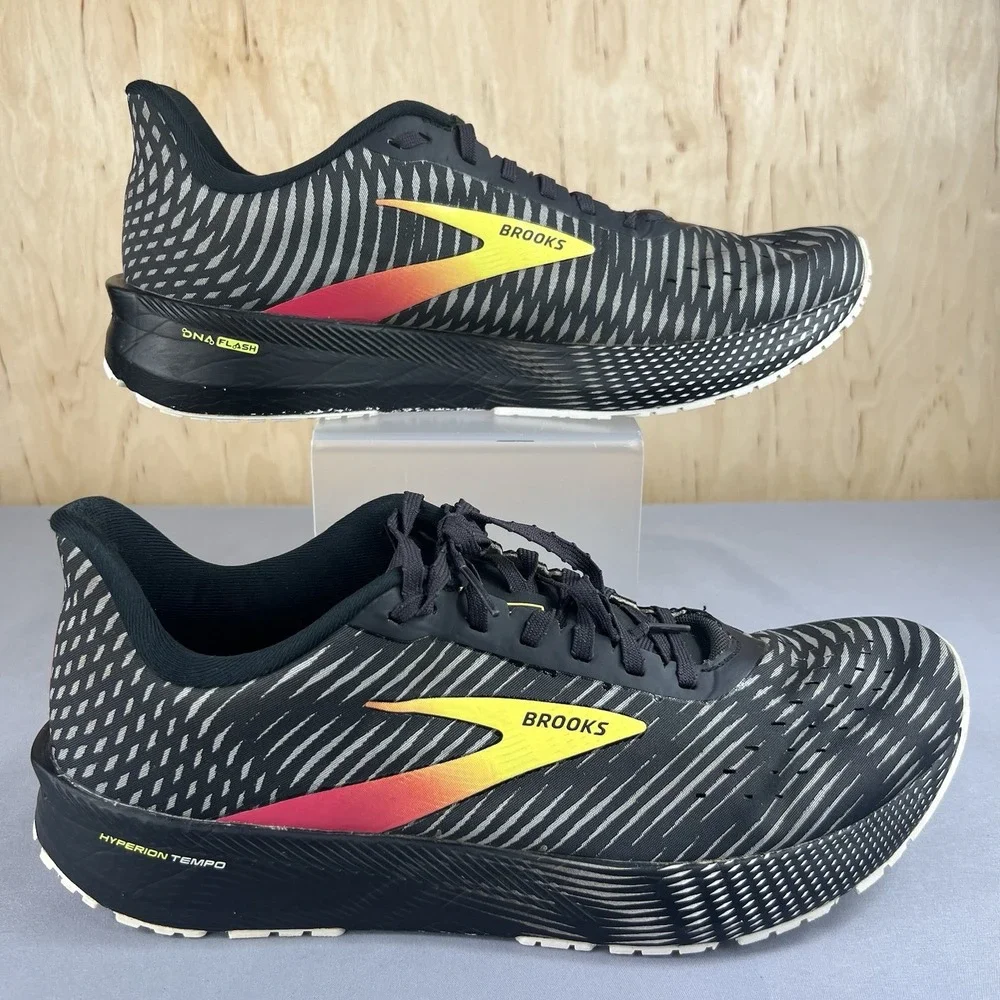 Brooks Hyperion Tempo Men's Size 11.5 Black Yellow Road Running Shoes